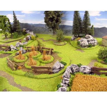 Geländestück Ackerland mit Strohpuppen (5 tlg.)