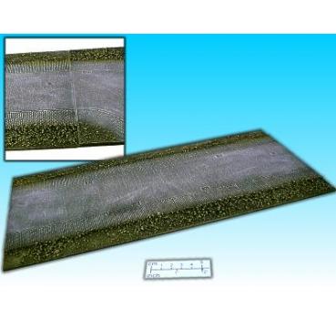 Geländestück Asphaltstrasse gerade