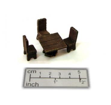 Tisch (Quadrat) mit 3 Stühlen