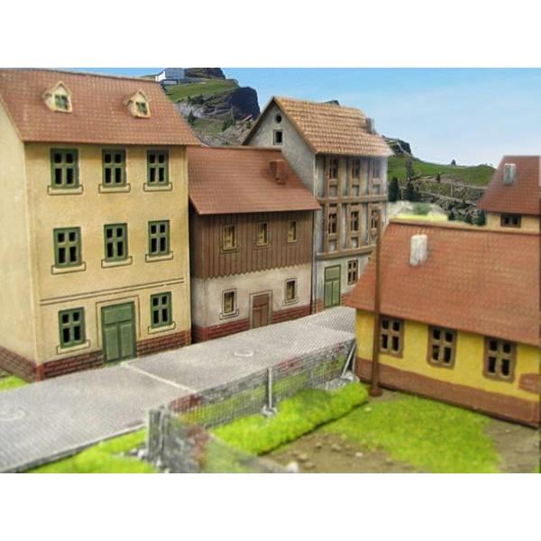 2x Pflasterstrasse mit Krater (15mm)